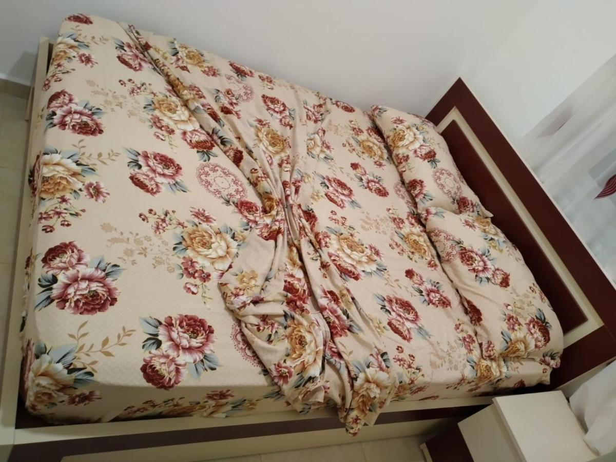 Araniti Apartment Velipoje Ngoại thất bức ảnh