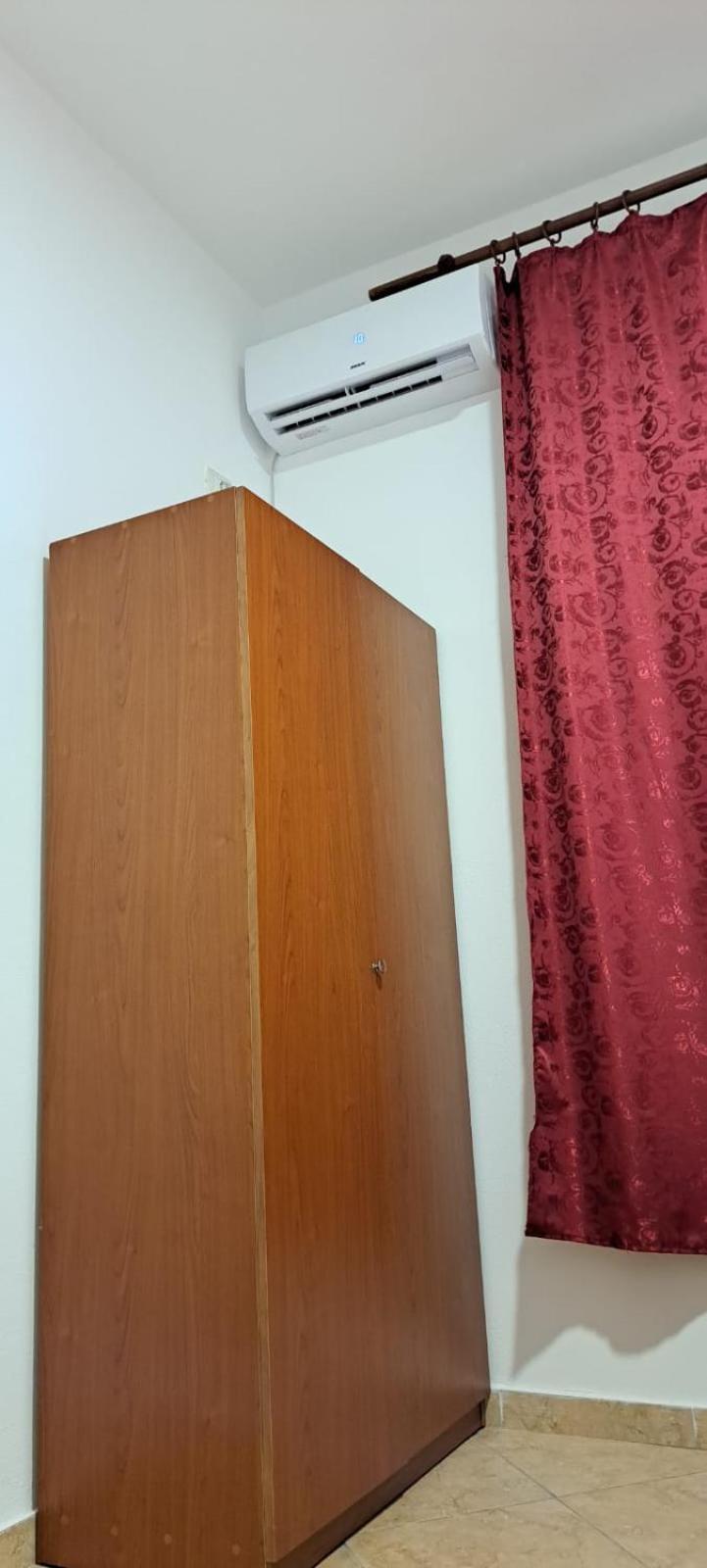Araniti Apartment Velipoje Ngoại thất bức ảnh